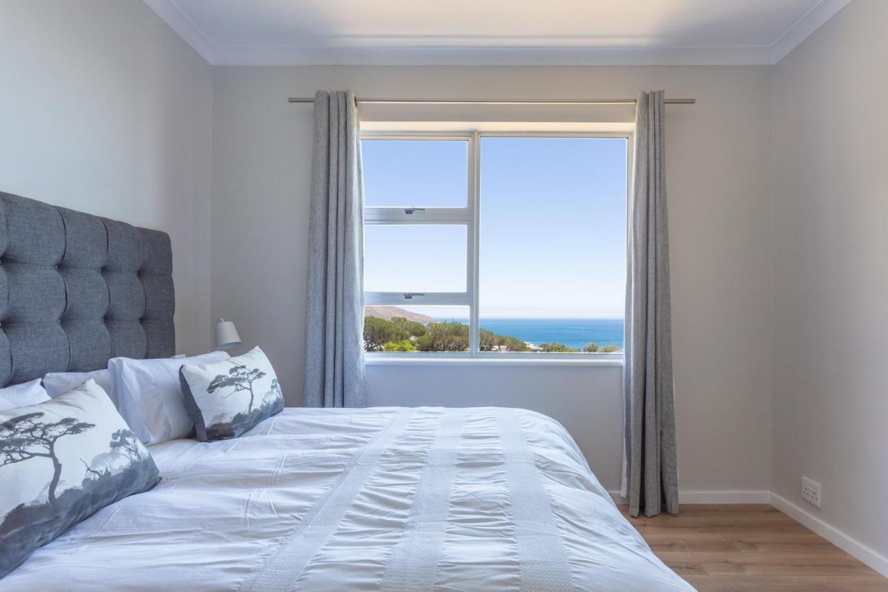 Camps Bay Holiday Apartments เคปทาวน์ ภายนอก รูปภาพ